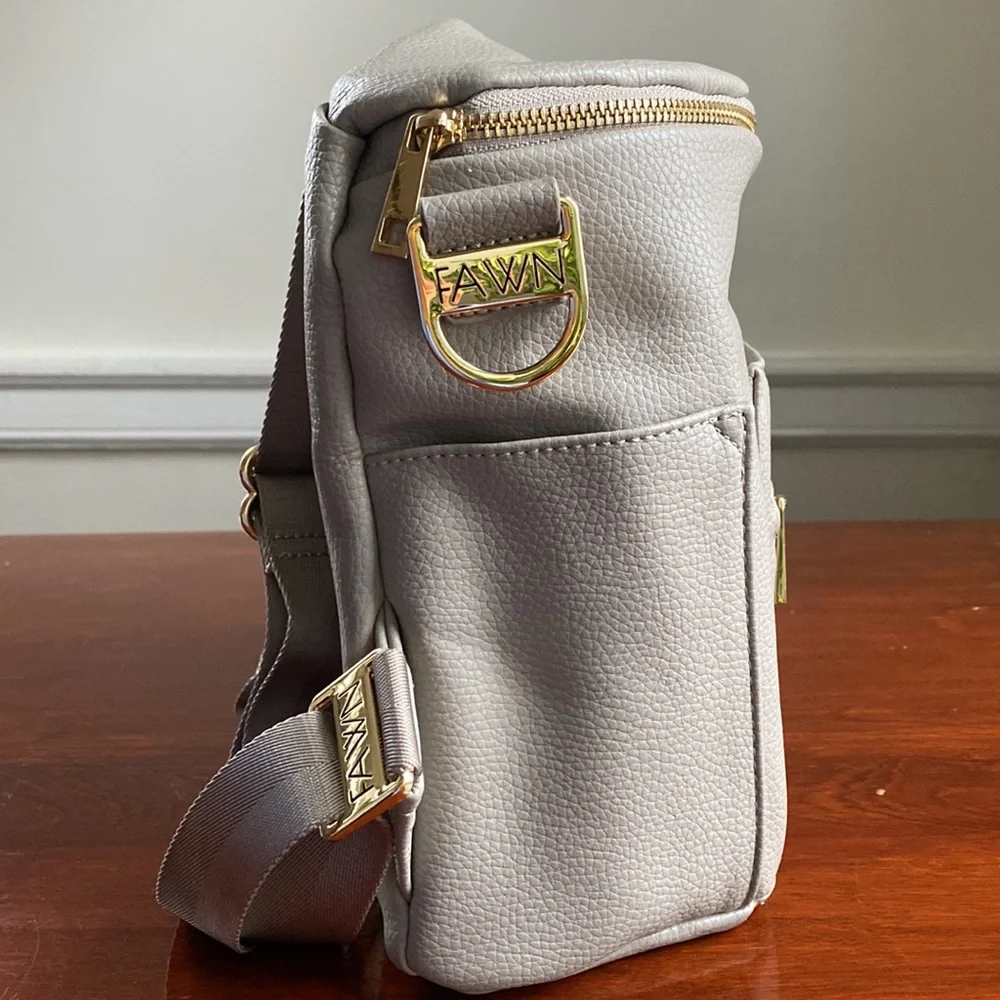 Fawn Design Pebbled Light Gray Crossbody Bag with Gold Hardware